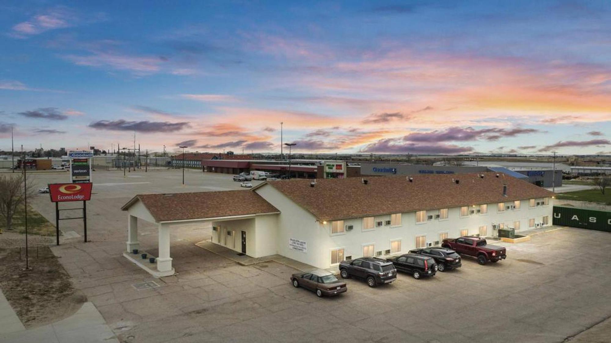 Value Stay Lodge Alliance Exterior photo